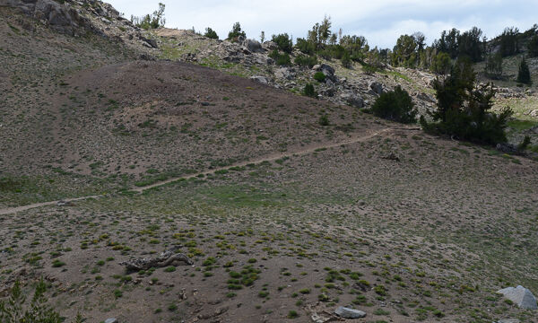 Lake Winnemucca to Round Top Lake