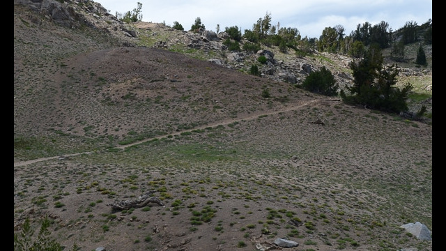 Lake Winnemucca to Round Top Lake