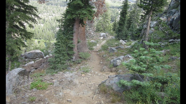 Round Top Lake trail down to Woods Lake