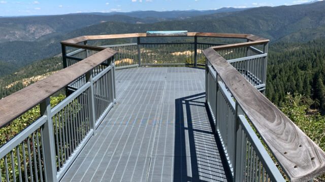 The lookout at the Omega trail